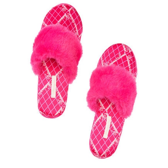 NWT Victoria’s Secret Signature SATIN Slippers - Picture 2 of 6